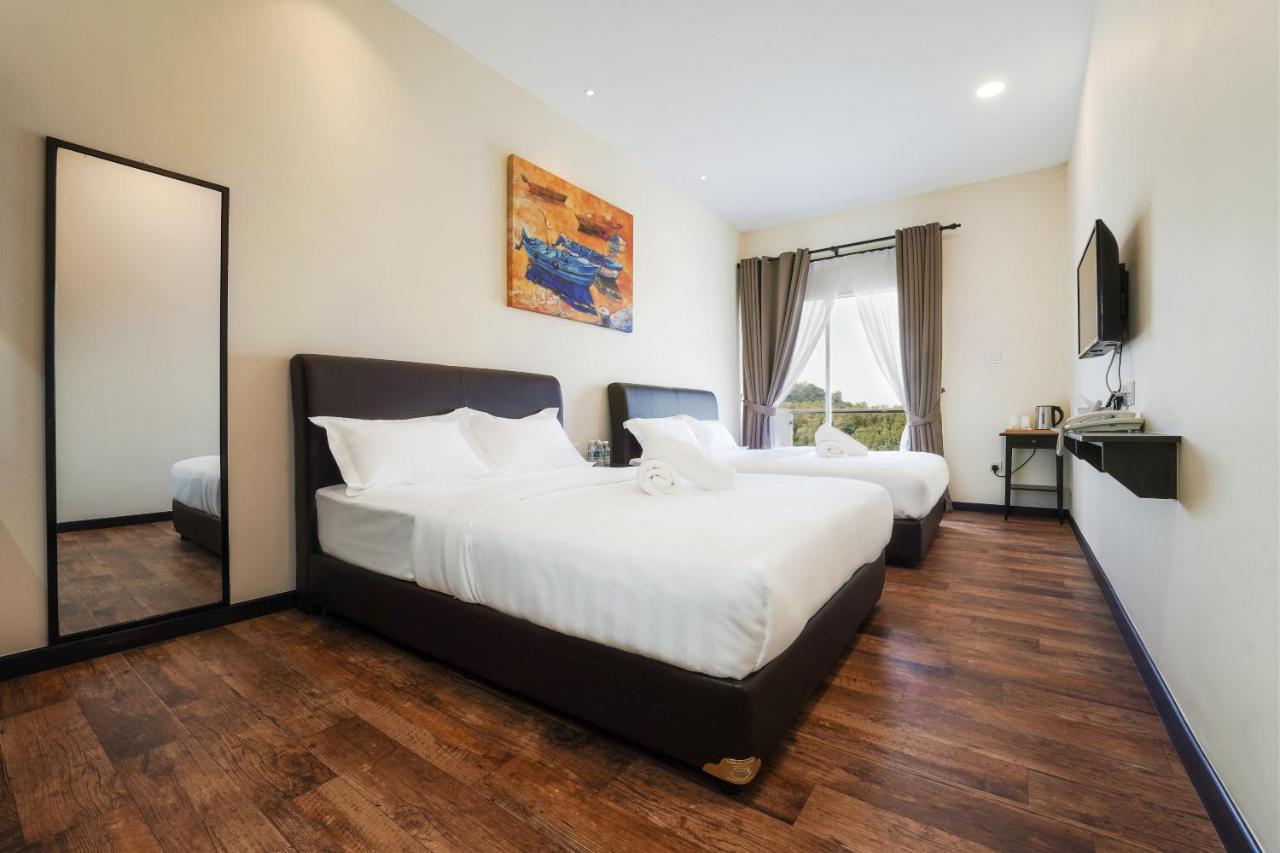 Hotel Le-Shore Kuala Selangor Esterno foto