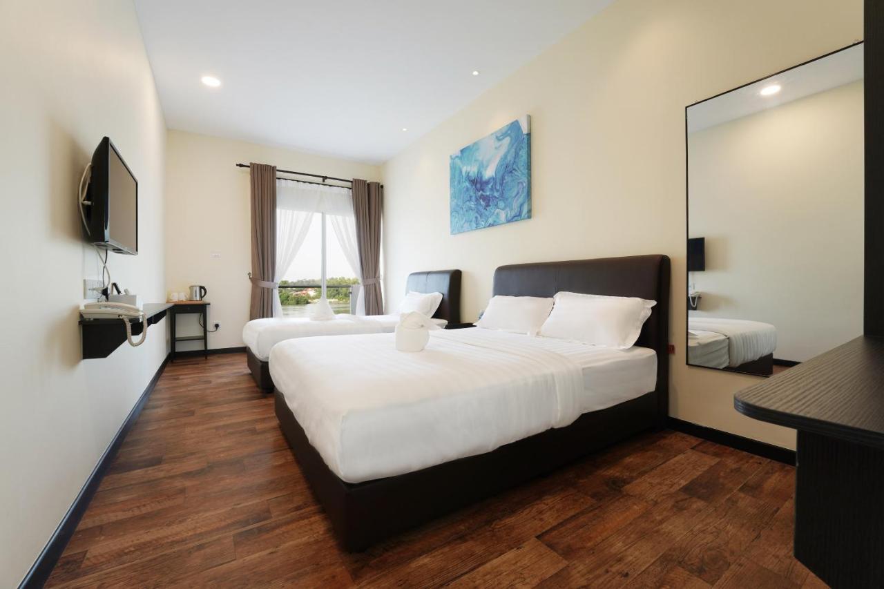 Hotel Le-Shore Kuala Selangor Esterno foto