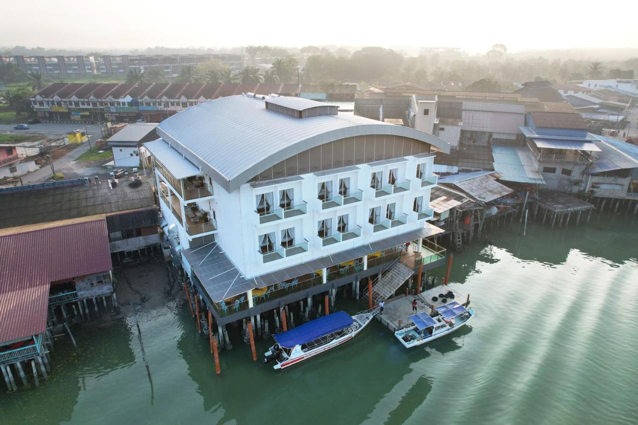 Hotel Le-Shore Kuala Selangor Esterno foto